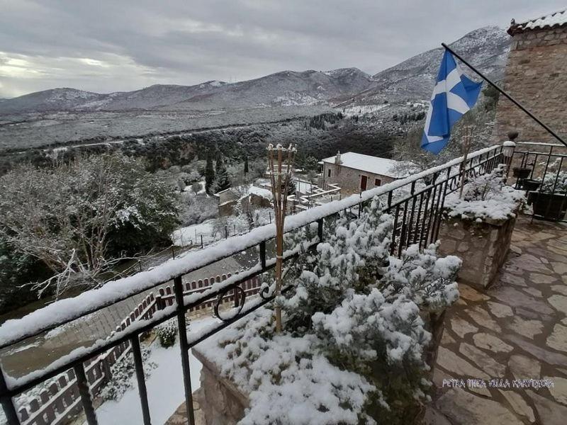 Petra Thea Villa Καρύταινα Εξωτερικό φωτογραφία